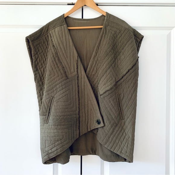 Kiss of the Wolf Vest Textile Art To Wear Jacket Coat Quilted Silk Lagenlook OS - Picture 1 of 10